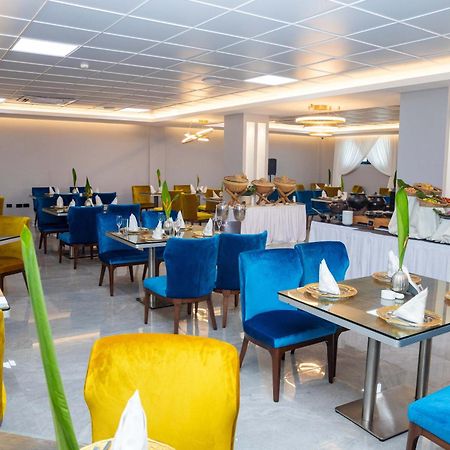 אקרה Oak Plaza Hotels East Airport מראה חיצוני תמונה