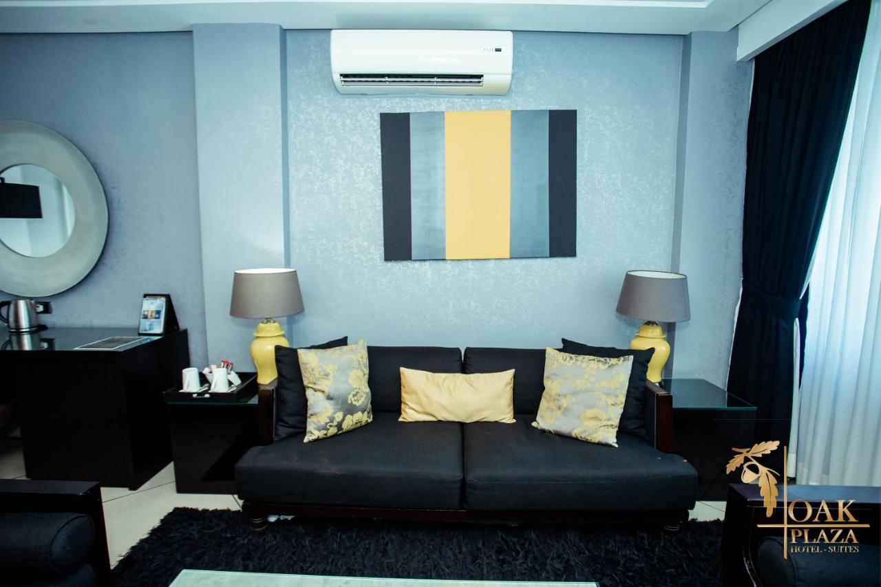 אקרה Oak Plaza Hotels East Airport מראה חיצוני תמונה