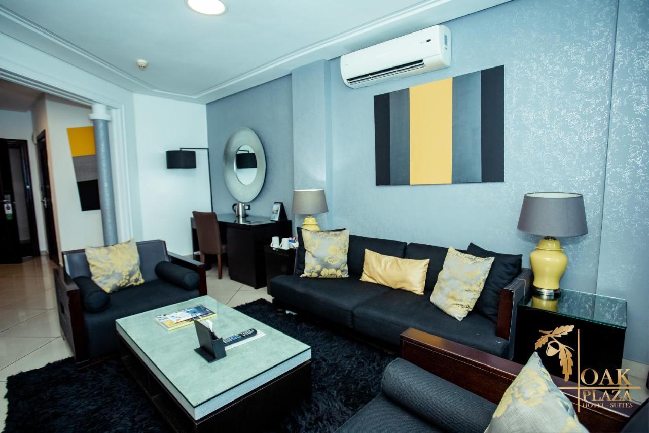 אקרה Oak Plaza Hotels East Airport מראה חיצוני תמונה