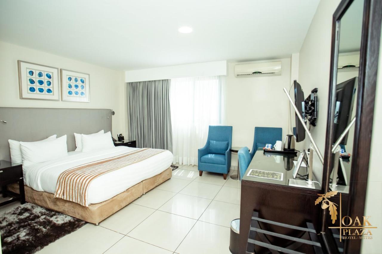 אקרה Oak Plaza Hotels East Airport מראה חיצוני תמונה