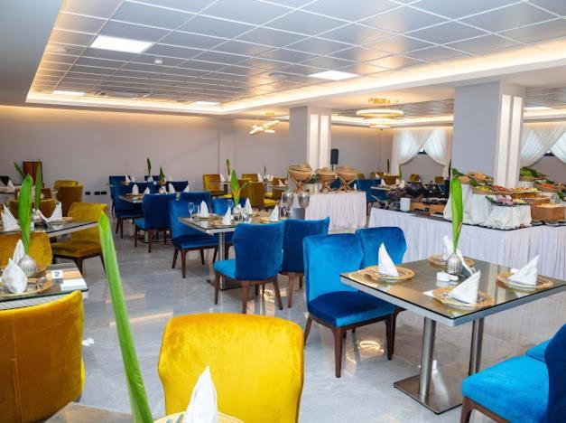 אקרה Oak Plaza Hotels East Airport מראה חיצוני תמונה
