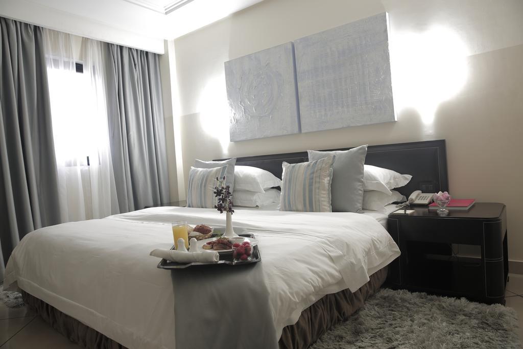 אקרה Oak Plaza Hotels East Airport חדר תמונה