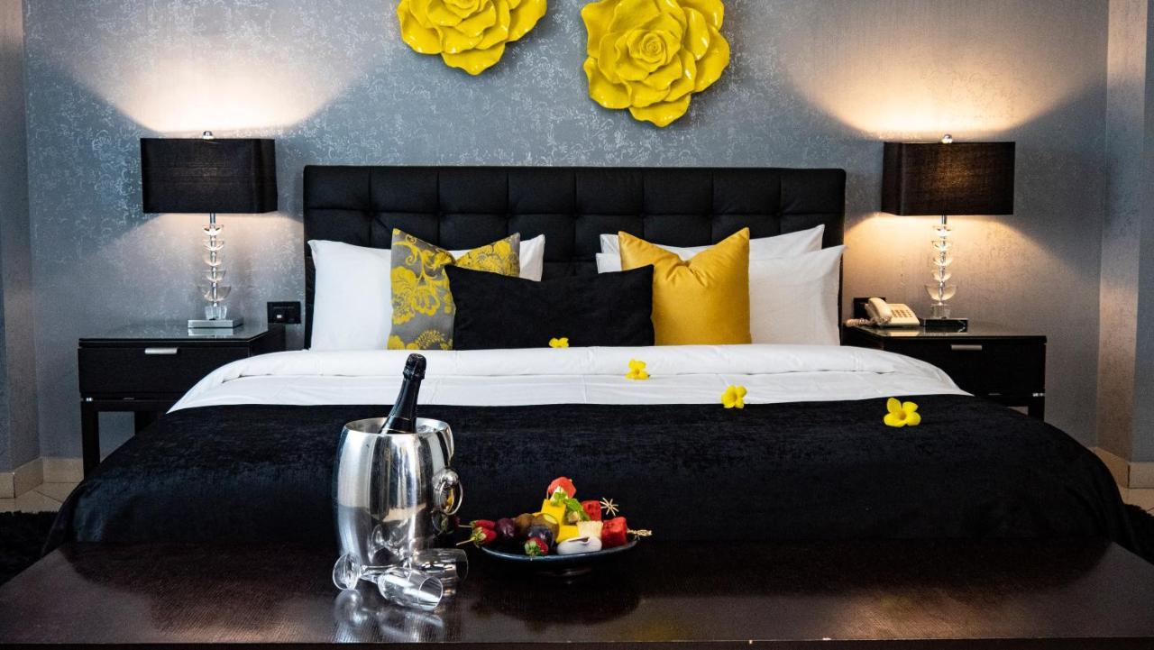 אקרה Oak Plaza Hotels East Airport מראה חיצוני תמונה